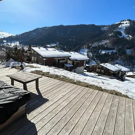 Avec Terrasse La Clusaz