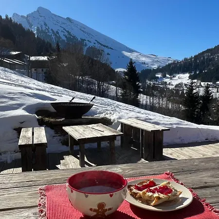 Avec Terrasse * La Clusaz